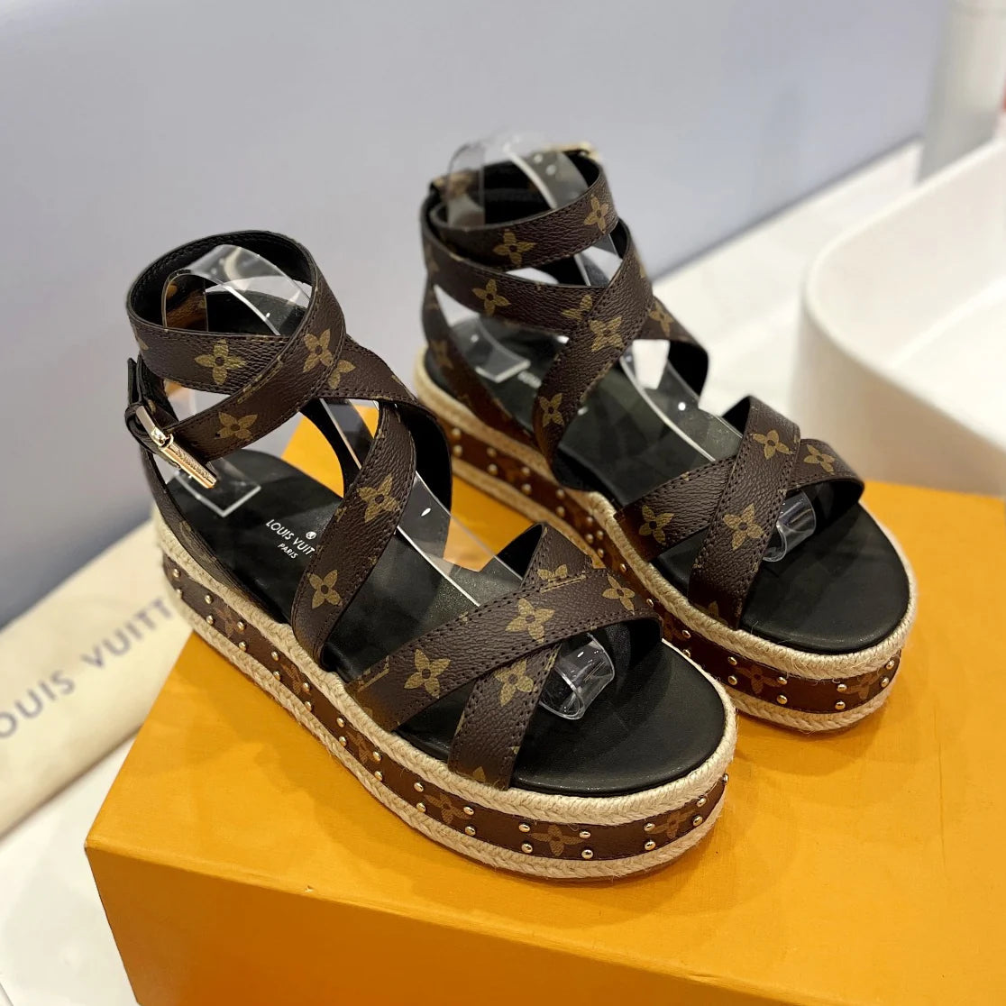New fashion old flower thick bottom sandals 1025051401
