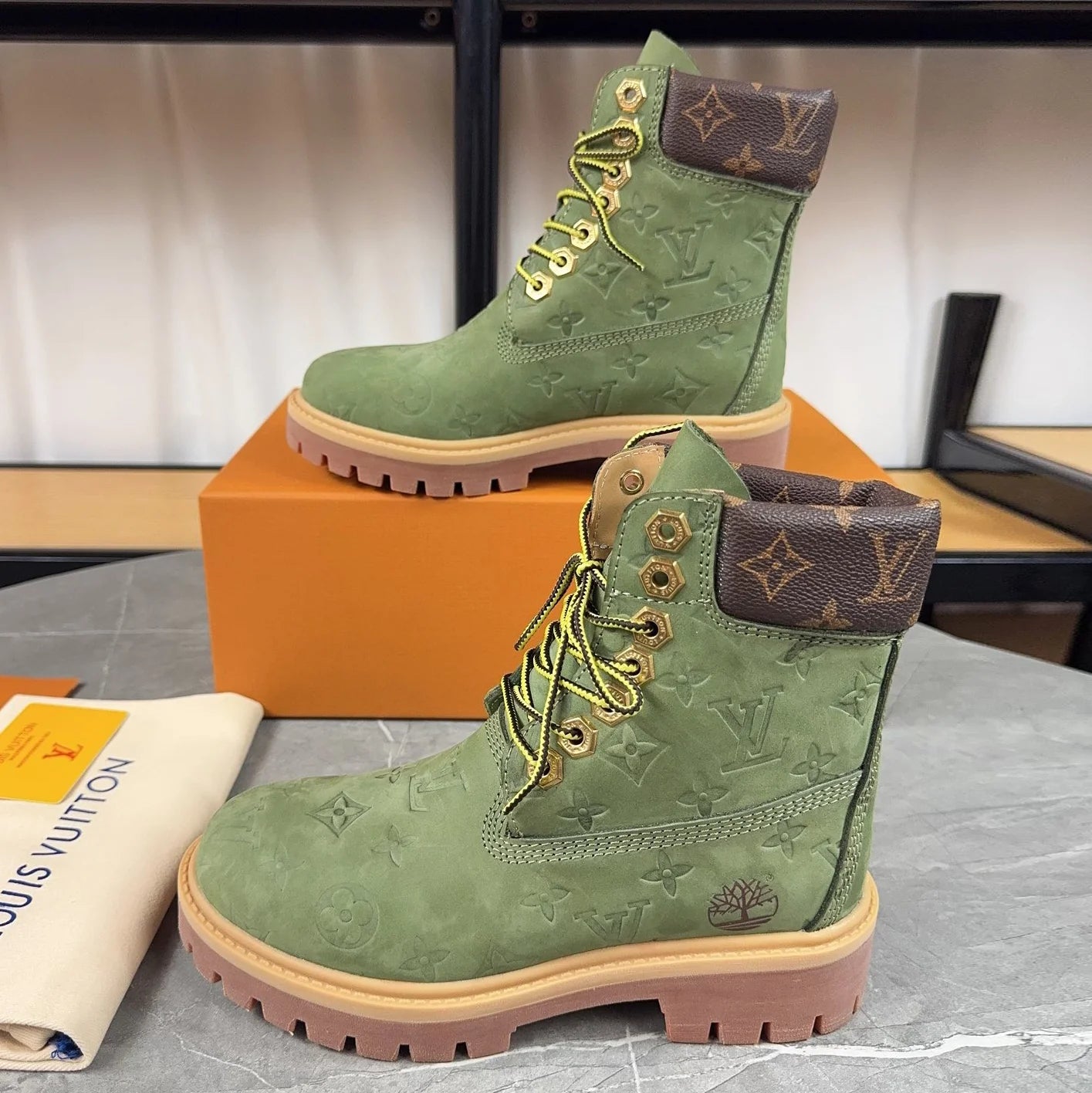 New fashion printed couple's short boots 1024101703