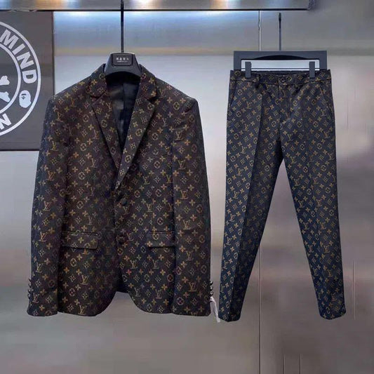 trendy print suit 3