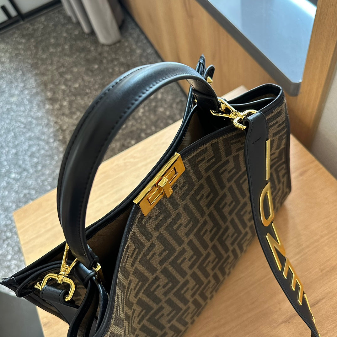 FD Peekaboo X-Lite bag 1824062410