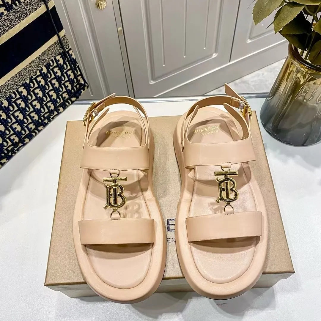 New thick-soled versatile sandals 1025041112