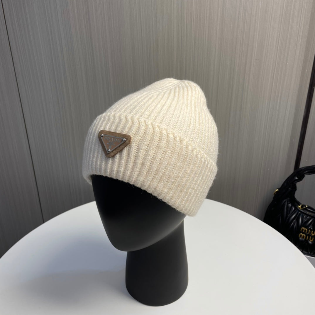 PR Wool and cashmere beanie 1824101611