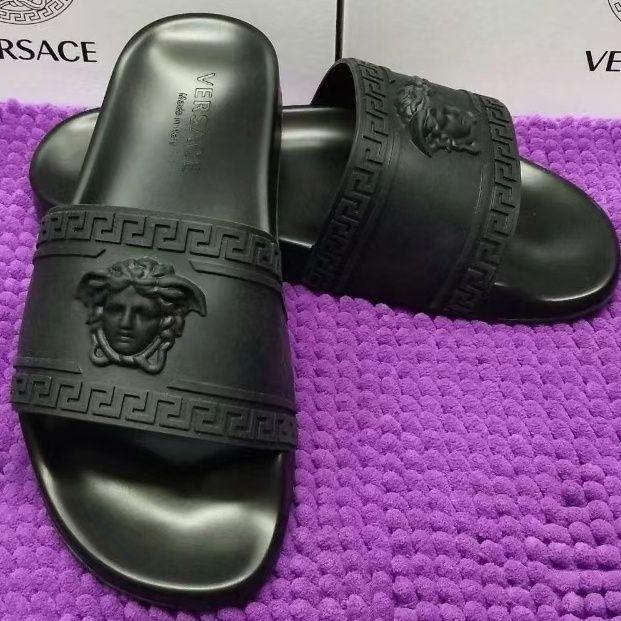 Men's And Women's Fashion One-word Non-slip Beach Slippers 1024032122