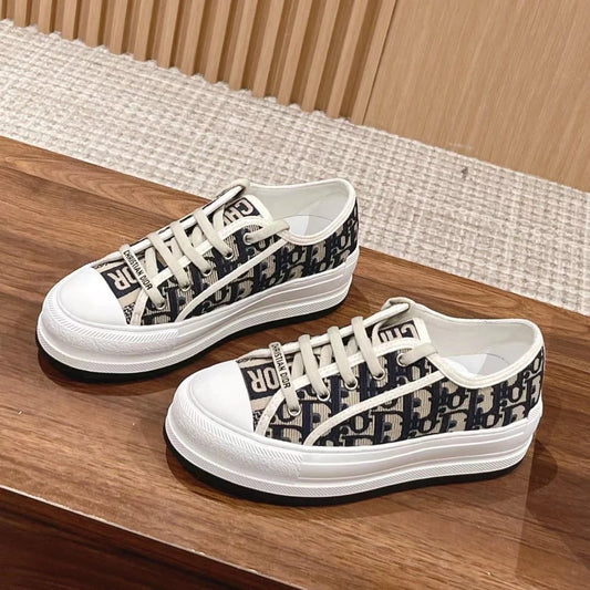Embroidered Canvas New Genuine Leather Height Increased Thick-soled All-match Casual SneakersPD052412403
