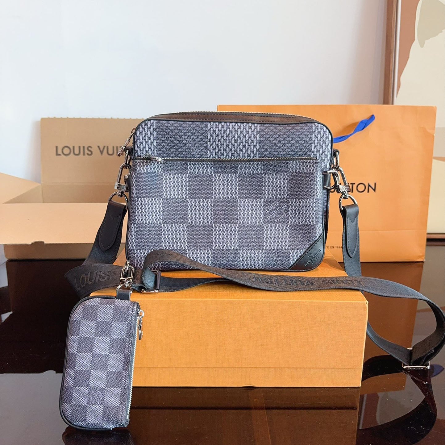 Classic hot-selling ¥ochette Trio men's bag 1824061103