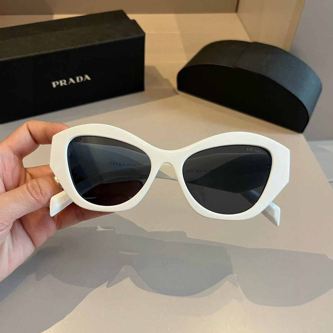 PR Women's sunglasses 1825052811