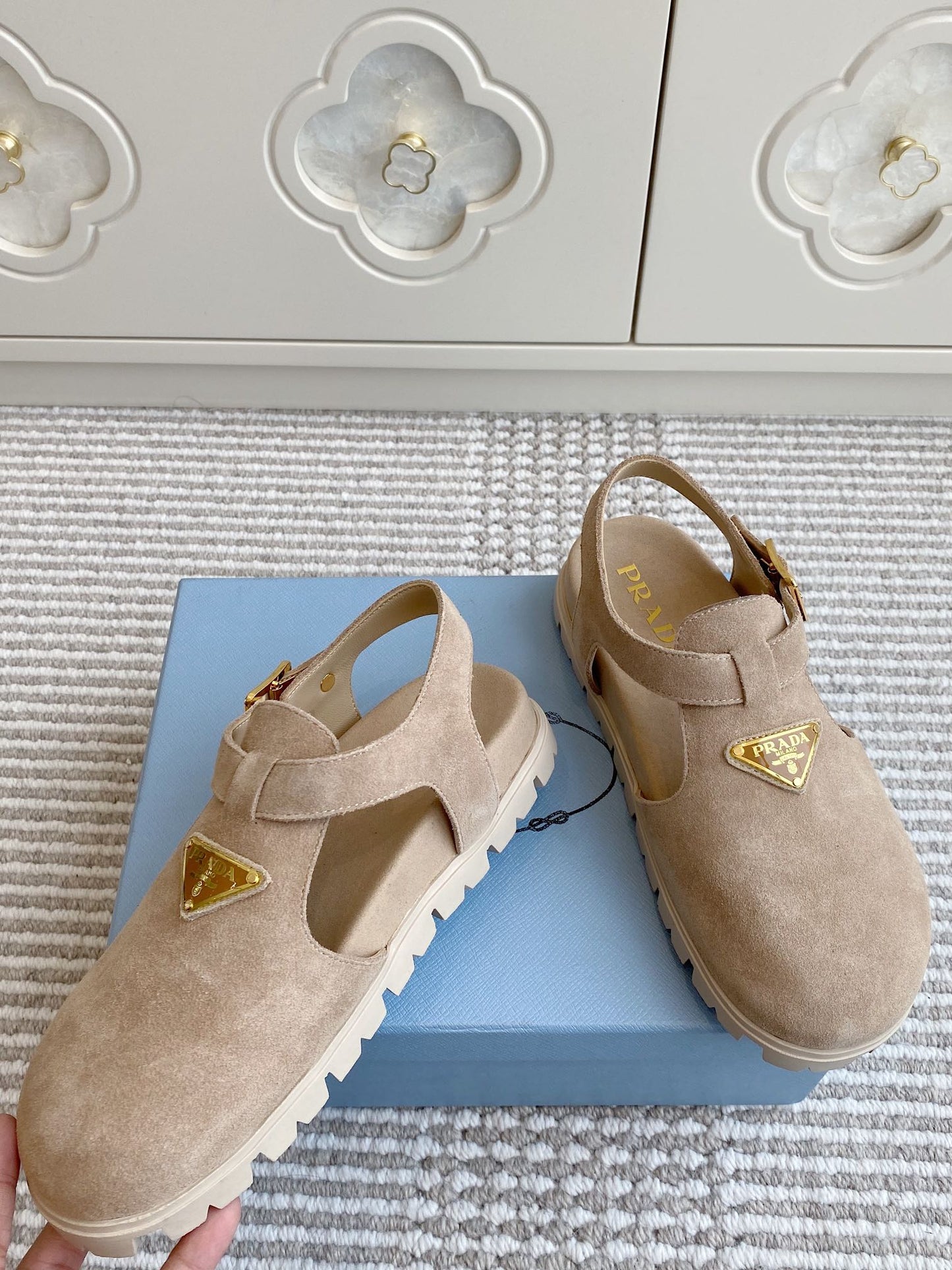PR Birkenstocks 1825061818