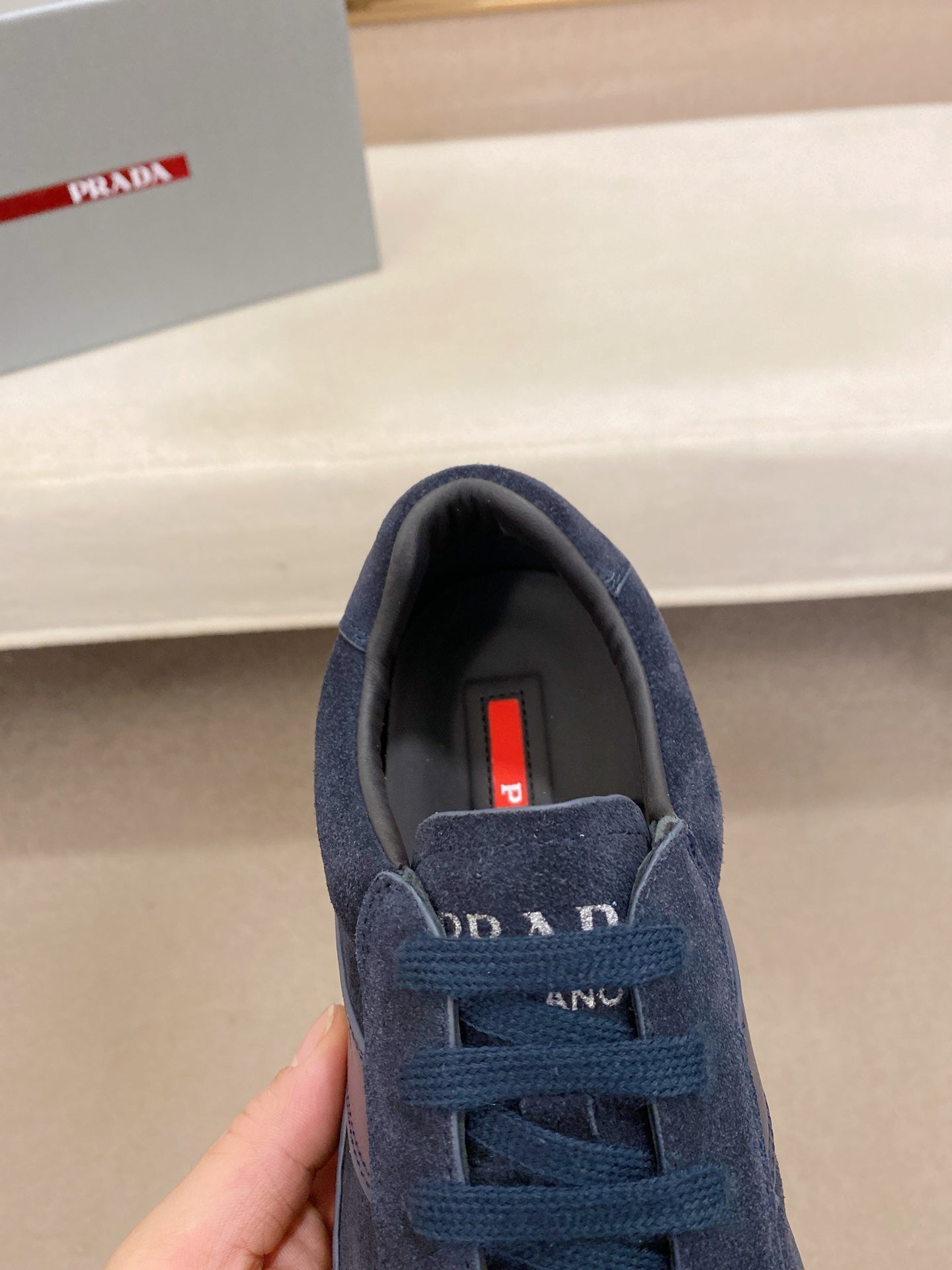 PR  sneakers 1825052023