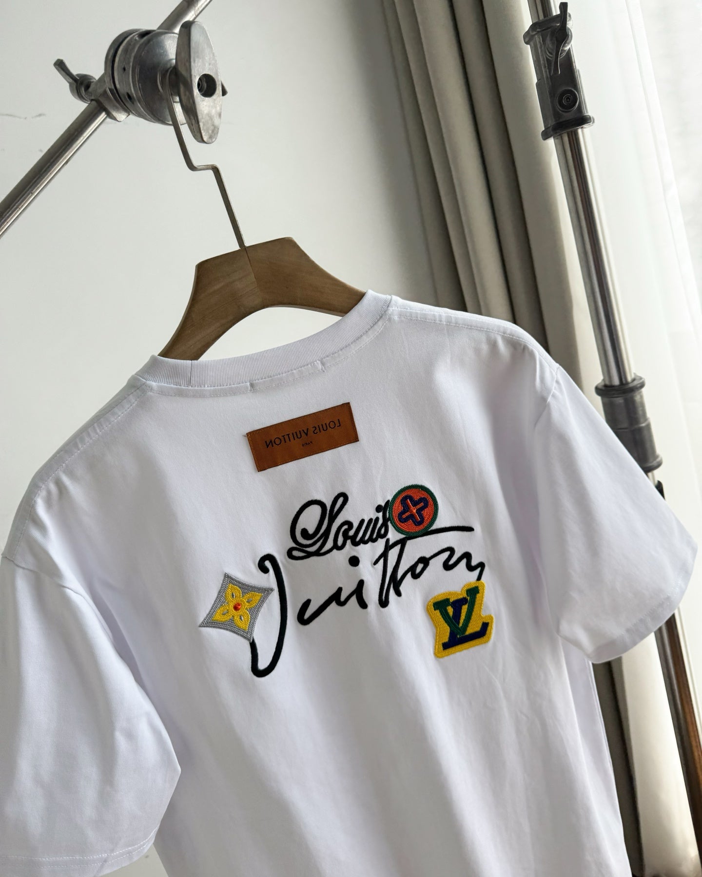LV Unisex colorful floral embroidered T-shirt 1825052211