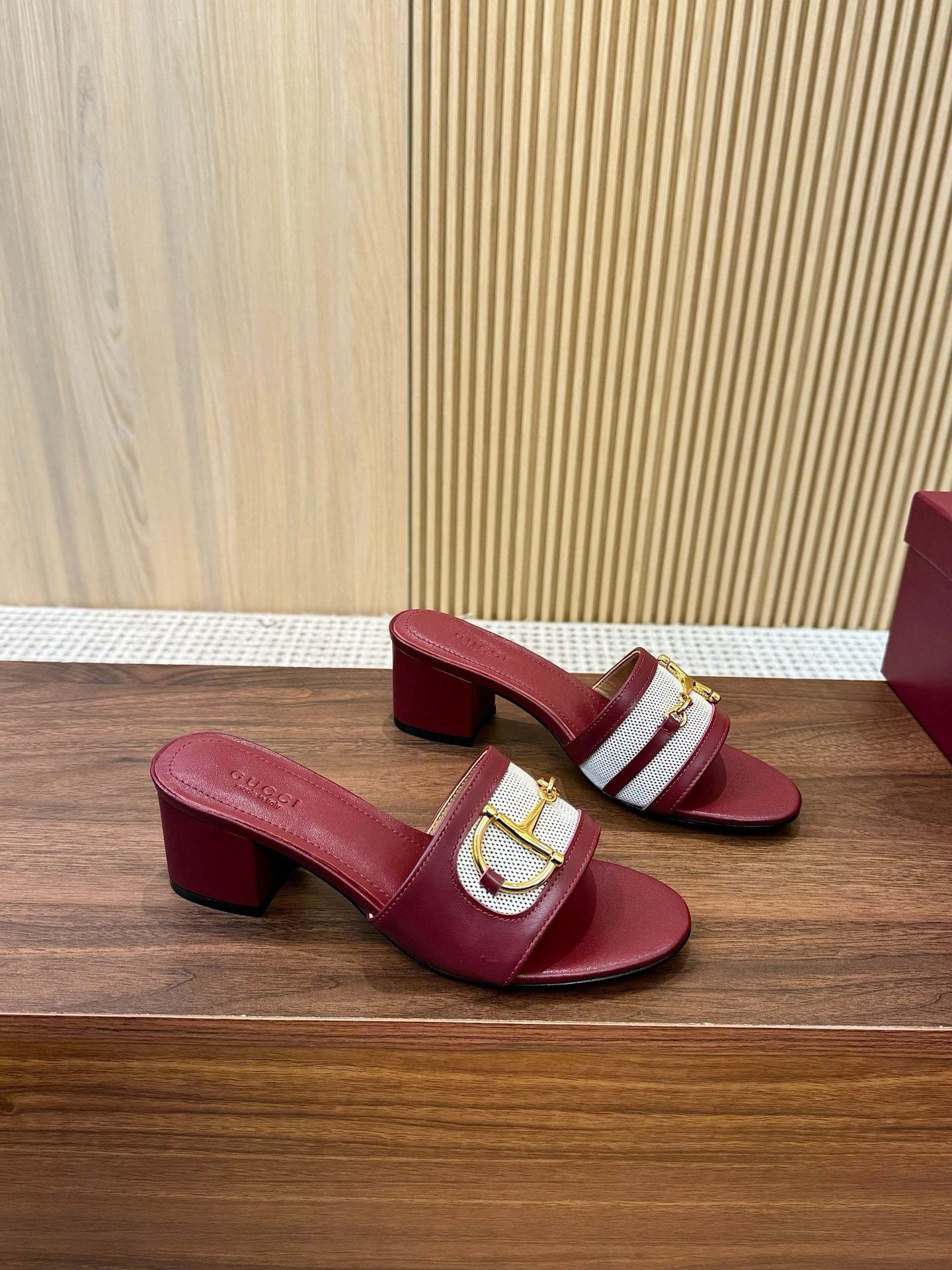 GG slide sandal with Horsebit 1825062311