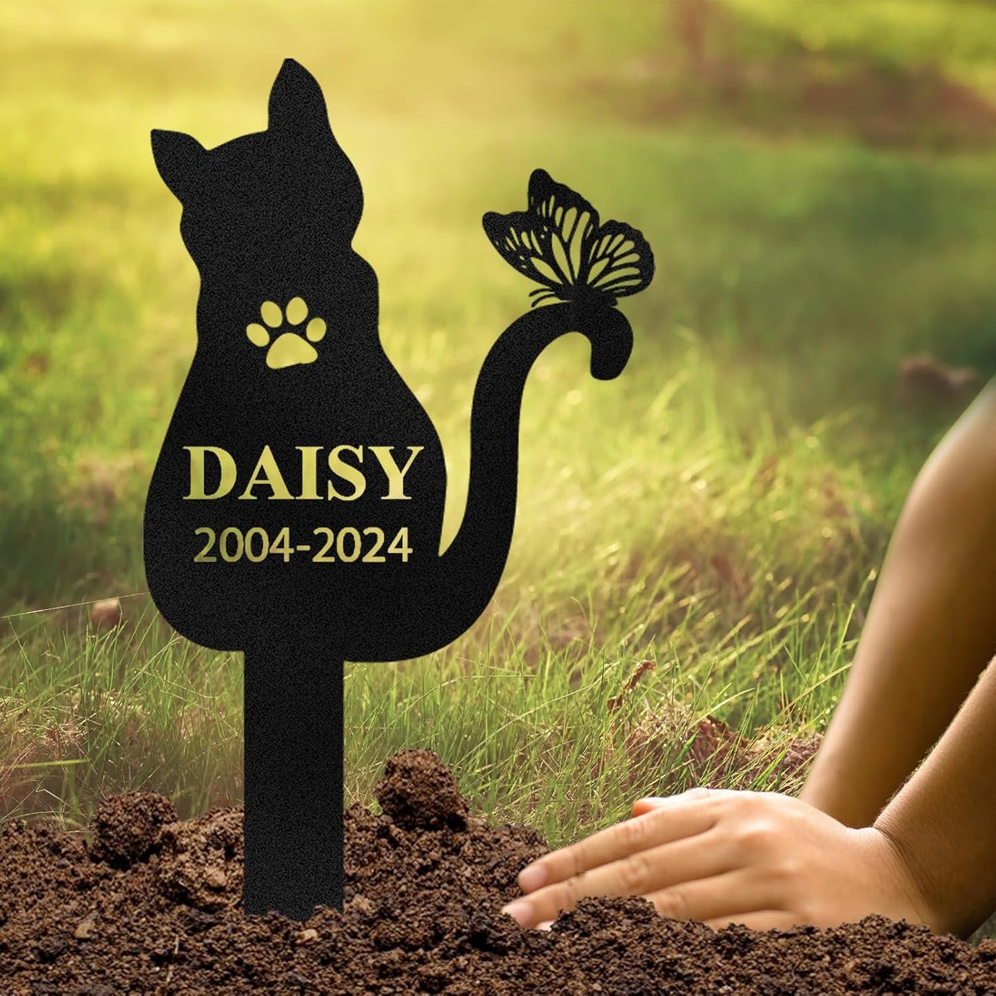 Custom Iron Pet Memorial Sign - Handcrafted Tribute for Beloved Cats & Dogs