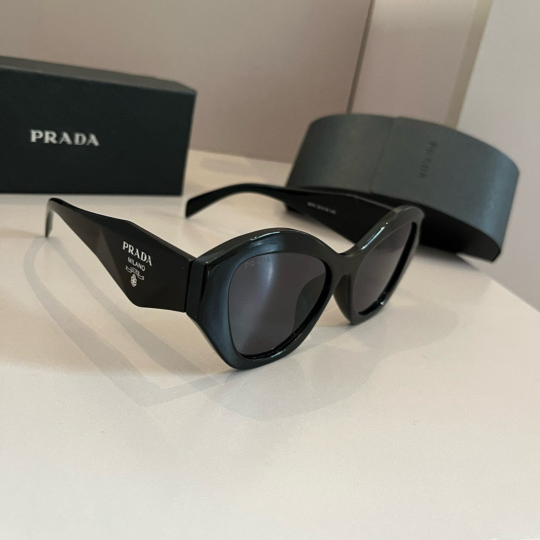 PR Women's sunglasses 1825052811