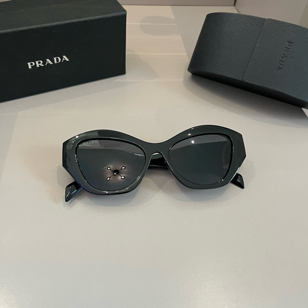PR Women's sunglasses 1825052811