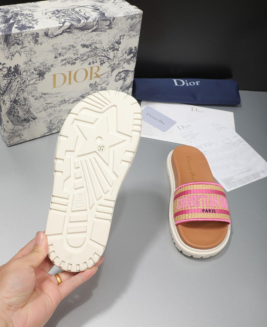 CD Slippers 1825052606