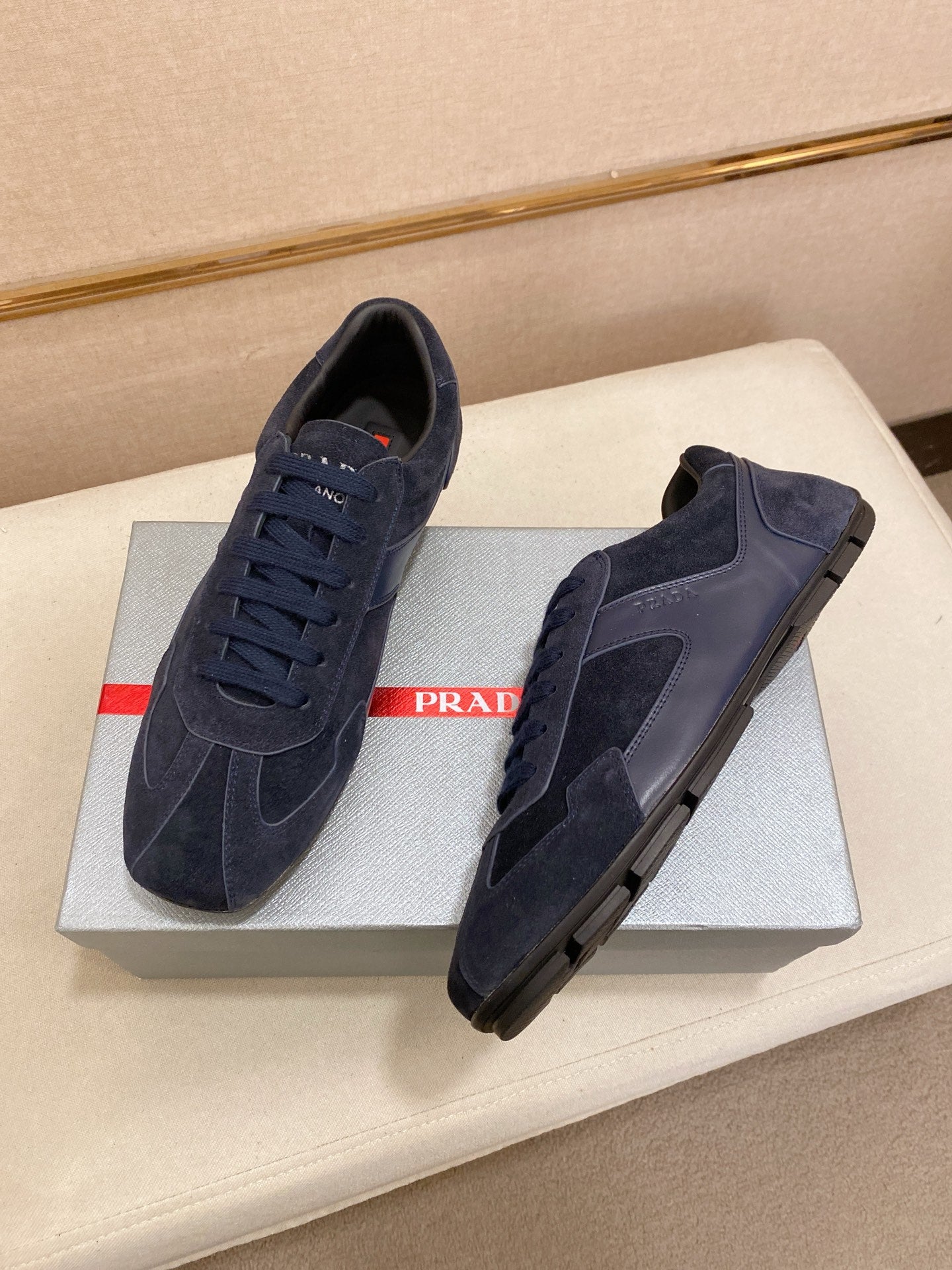 PR  sneakers 1825052023