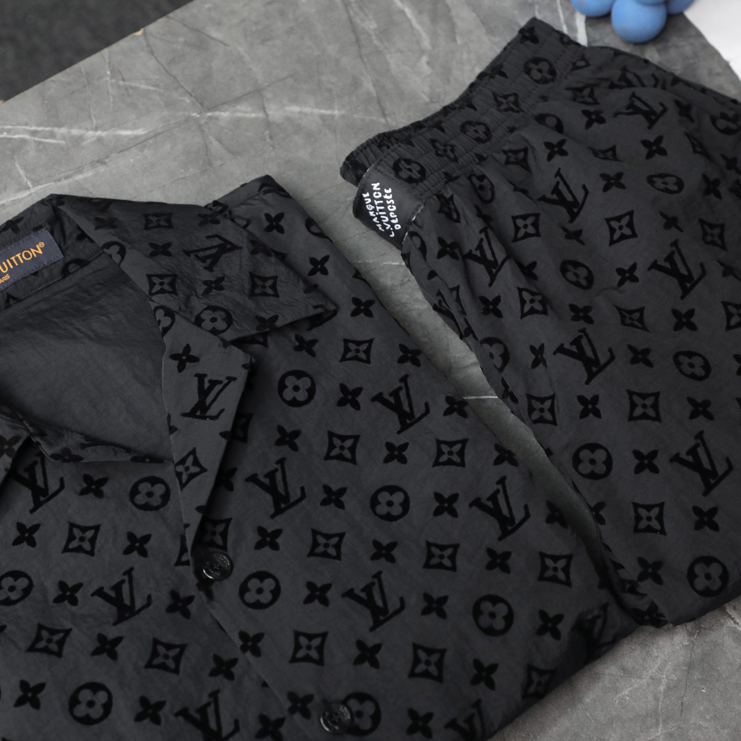 LV Jacquard Logo Casual T-shirt, Elastic Shorts 1825061817