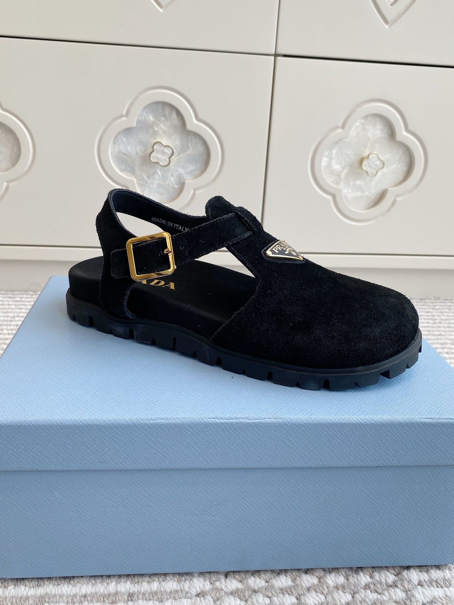PR Birkenstocks 1825061818