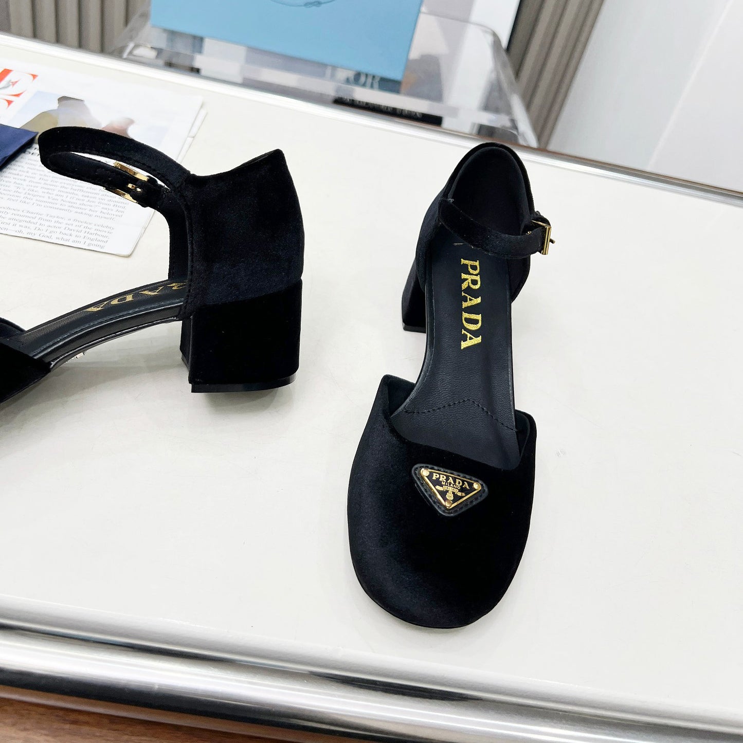 New Lambskin Fashionable and Versatile Women's Shoes Sandals 1024022316