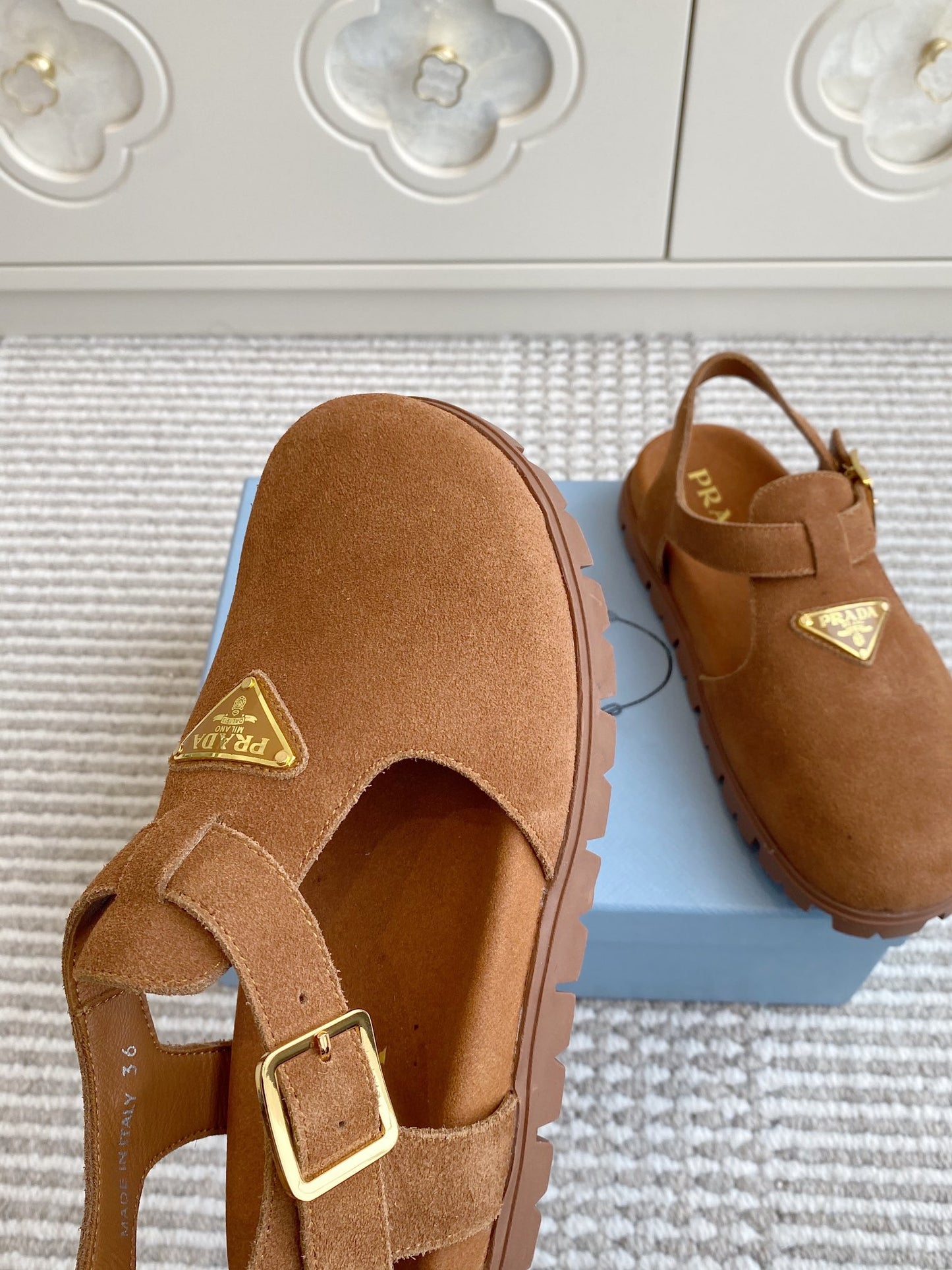 PR Birkenstocks 1825061818